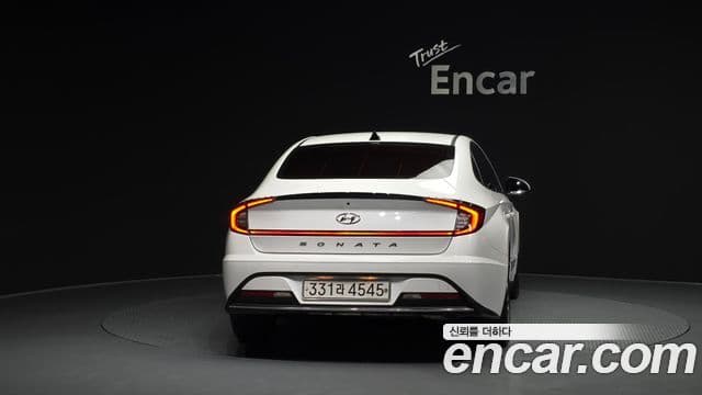 Hyundai Sonata гибрид (DN8) Inspiration, 2021 4