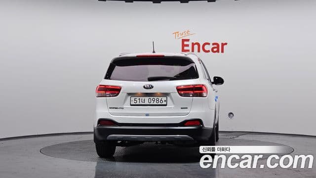 Kia All New Sorento Prestige, 2016 4