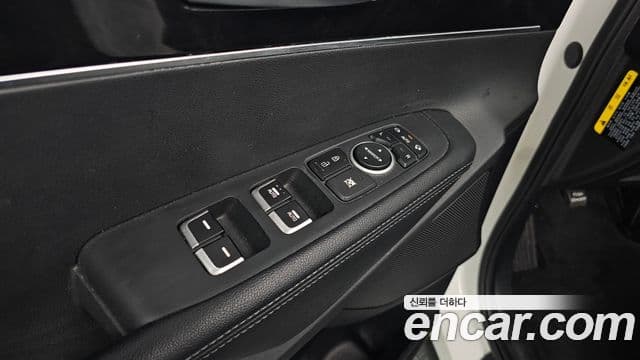 Kia All New Sorento Prestige, 2016 17