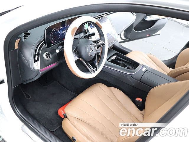 Mercedes-Benz E-класс W214 Avantgarde, 2025 11
