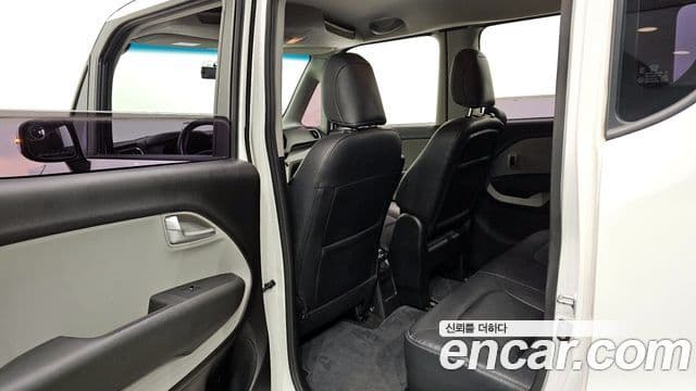 Kia Ray Luxury, 2016 11