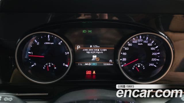 Kia Carnival 4세대 Noblesse, 2021 8