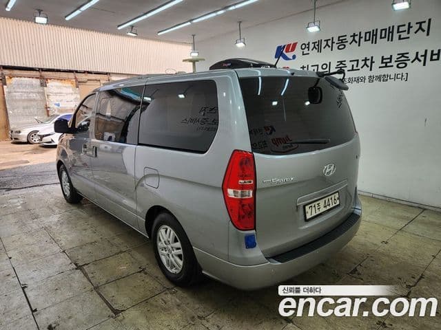 Hyundai Grand Starex кемпер, 2017 3