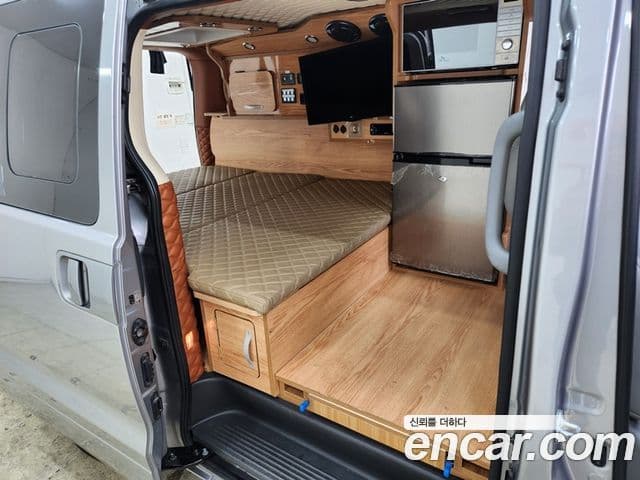 Hyundai Grand Starex кемпер, 2017 19