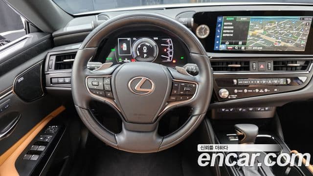 Lexus ES300h 7세대 Executive, 2023 13
