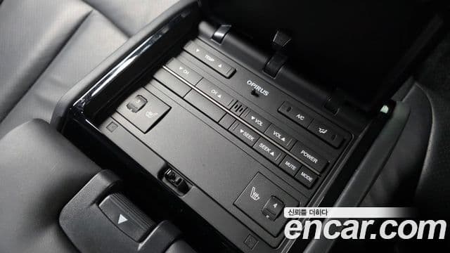 Kia Opirus Premium Special, 2011 19