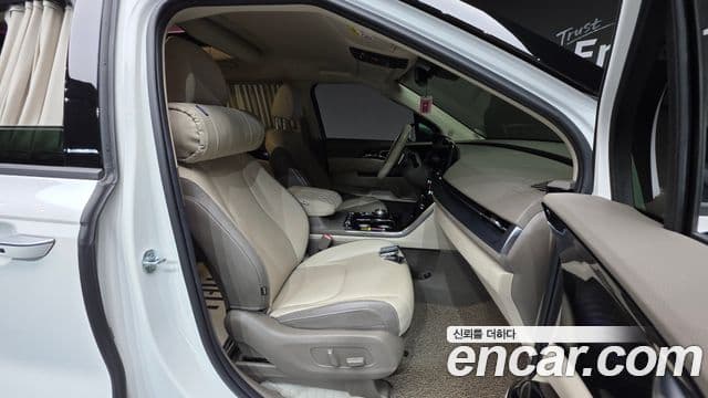 Kia Carnival 4세대 Signature, 2022 10