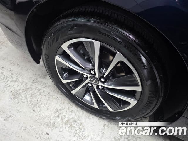 Lexus CT200h ZWA10, 2018 3