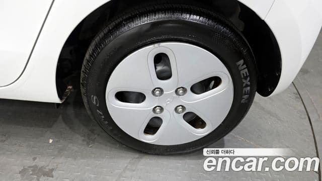 Kia The / новый New Ray Standard, 2022 все фото