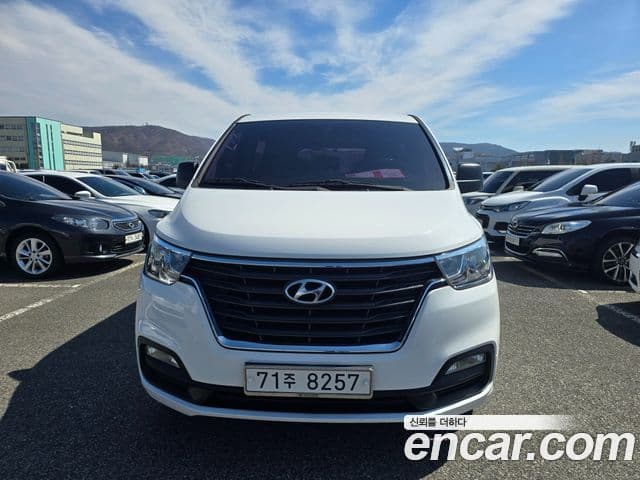Hyundai The / новый New Grand Starex Modern, 2019 3