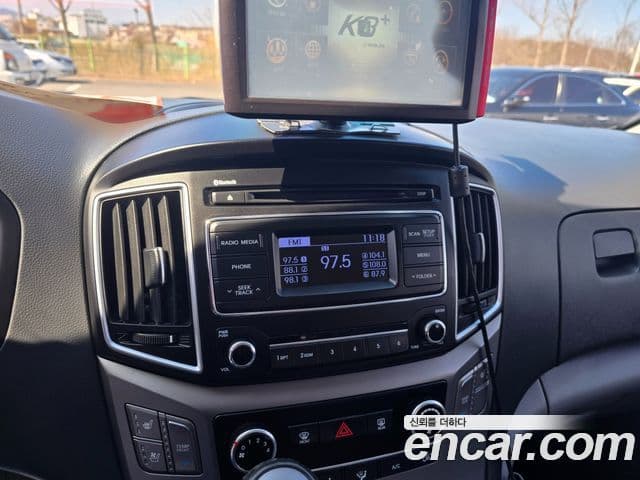 Hyundai The / новый New Grand Starex Modern, 2019 11