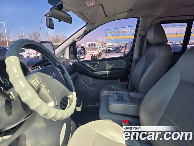 Hyundai The / новый New Grand Starex Modern, 2019 16