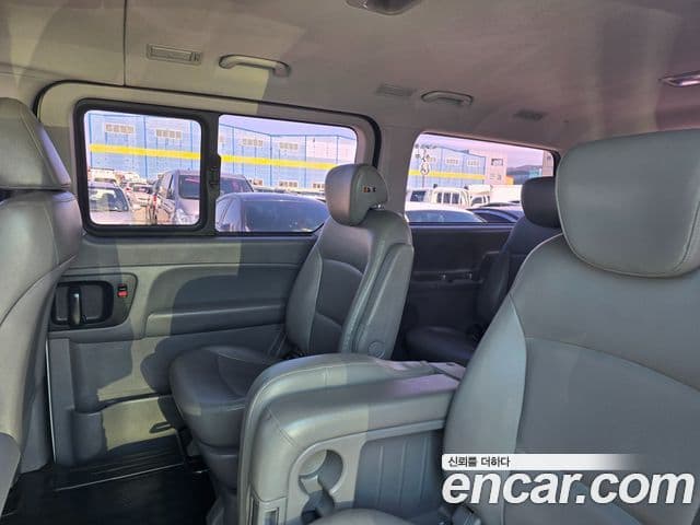 Hyundai The / новый New Grand Starex Modern, 2019 17