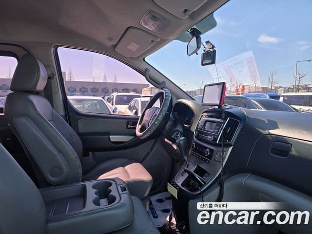 Hyundai The / новый New Grand Starex Modern, 2019 18