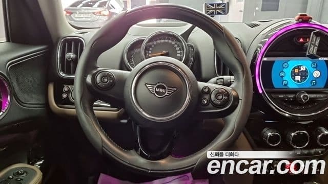 Mini Cooper Countryman 2세대, 2019 9