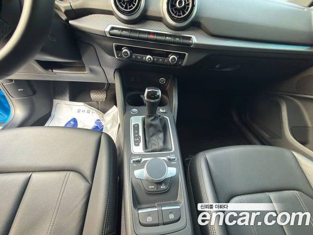 Audi Q2 Premium, 2023 9