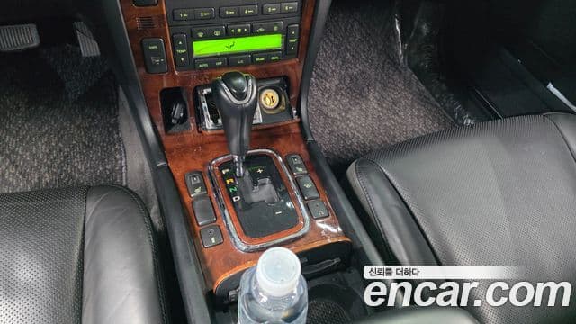 Hyundai Equus Luxury VIP, 2005 9