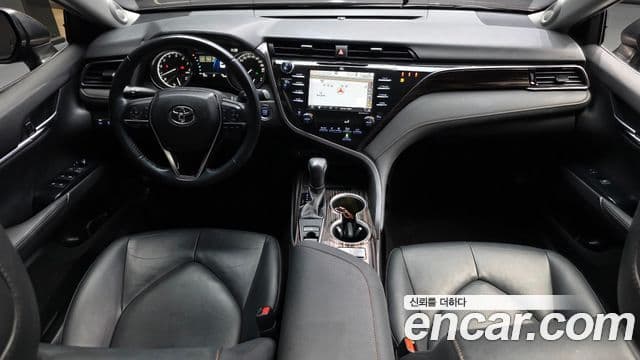 Toyota 캠리 (XV70), 2019 7