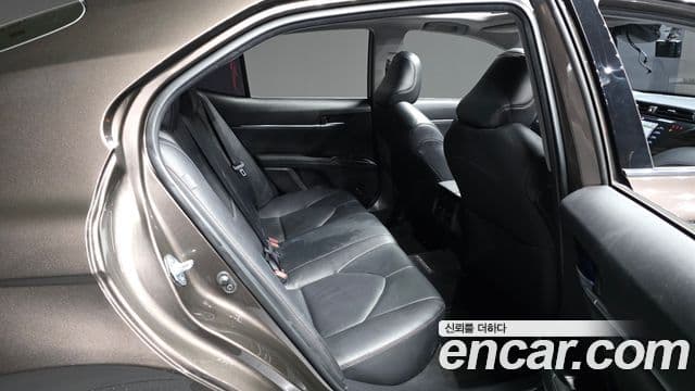 Toyota 캠리 (XV70), 2019 12