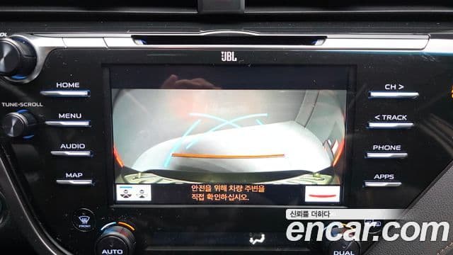 Toyota 캠리 (XV70), 2019 15