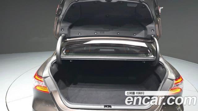 Toyota 캠리 (XV70), 2019 20