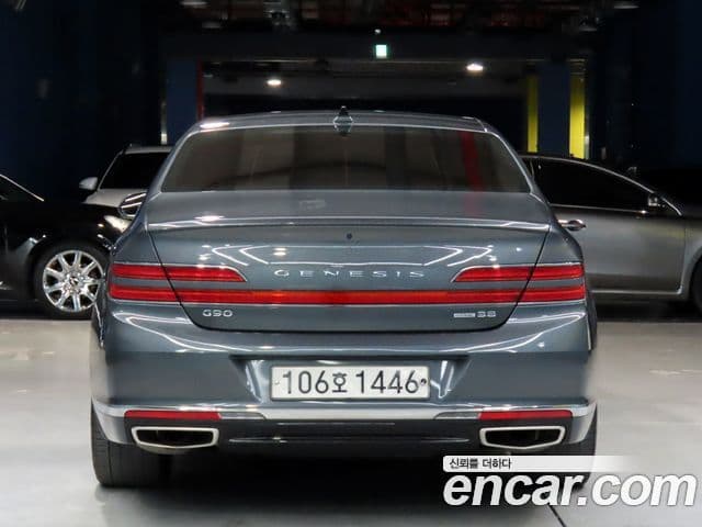 Genesis G90 Premium Luxury, 2020 3