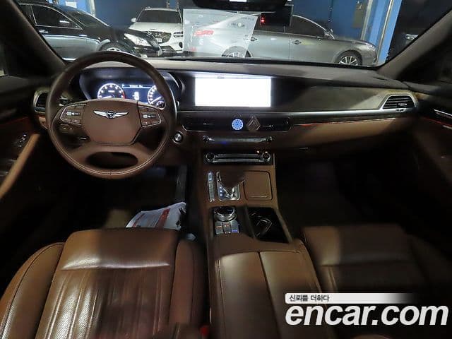 Genesis G90 Premium Luxury, 2020 все фото