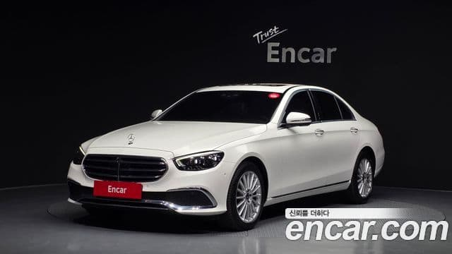 Mercedes-Benz E-класс W213 Exclusive, 2022 1