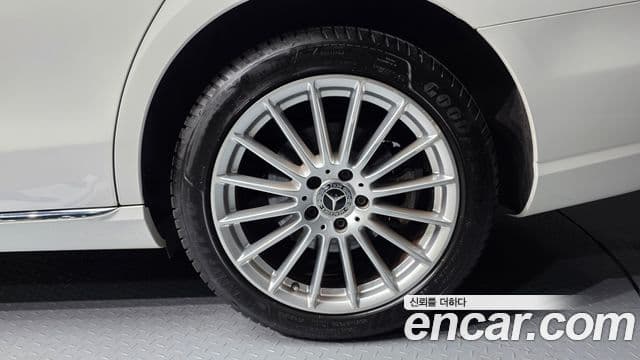 Mercedes-Benz E-класс W213 Exclusive, 2022 все фото