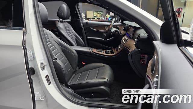 Mercedes-Benz E-класс W213 Exclusive, 2022 11