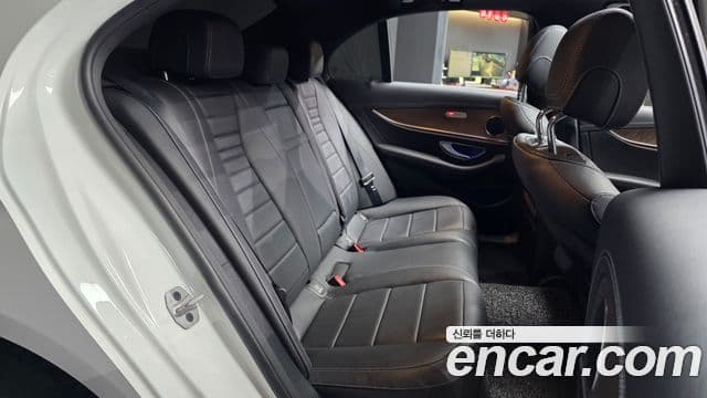 Mercedes-Benz E-класс W213 Exclusive, 2022 12