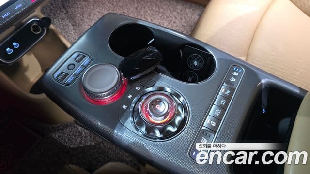 Genesis GV60 Standard, 2023 9