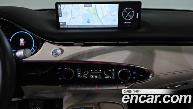 Genesis GV70, 2023 6