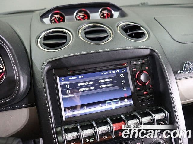 Lamborghini 가야르도 LP550-2, 2012 8