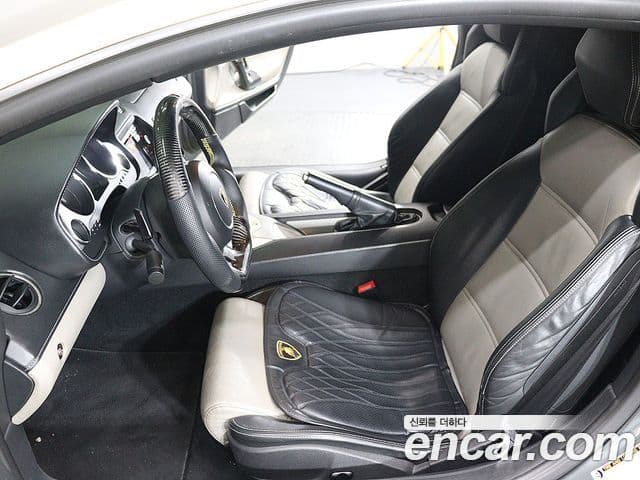 Lamborghini 가야르도 LP550-2, 2012 16