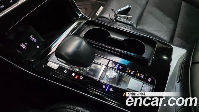 Kia K7 Premier Noblesse, 2020 9