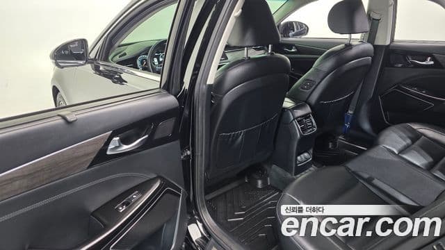 Kia K7 Premier Noblesse, 2020 17