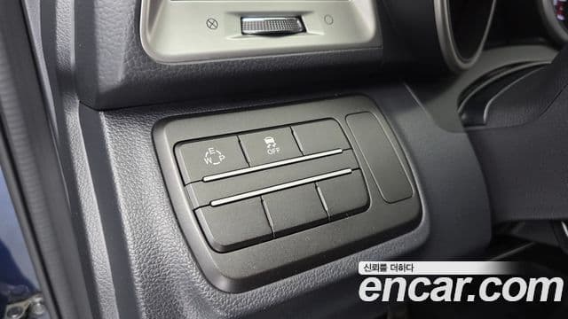 KG모빌리티(SsangYong) Tivoli дизель VX 2WD, 2016 17