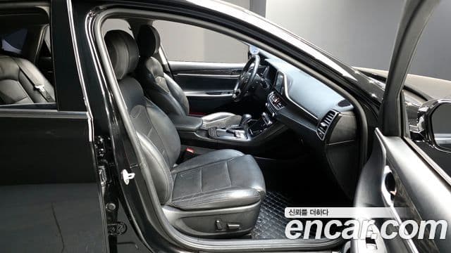 Hyundai Grandeur IG Premium, 2018 10