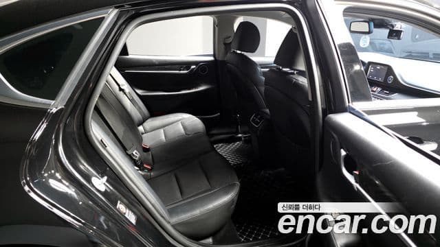 Hyundai Grandeur IG Premium, 2018 12