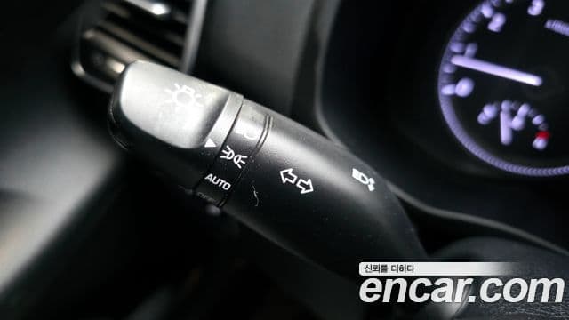 Hyundai Grandeur IG Premium, 2018 19