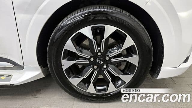 Kia Carnival 4세대 Signature, 2021 все фото