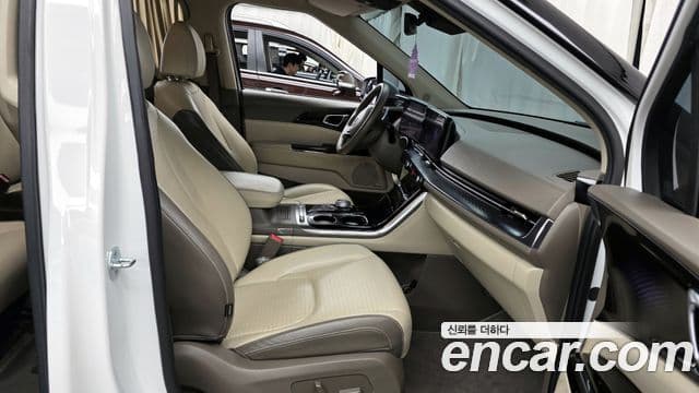 Kia Carnival 4세대 Signature, 2021 11