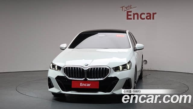 BMW 5시리즈 (G60) 520i M Sport, 2025 3