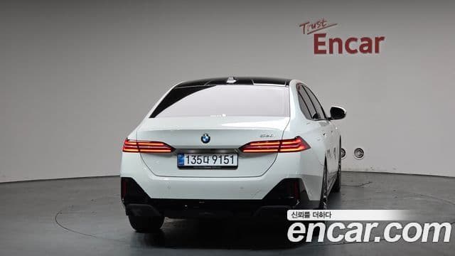 BMW 5시리즈 (G60) 520i M Sport, 2025 4