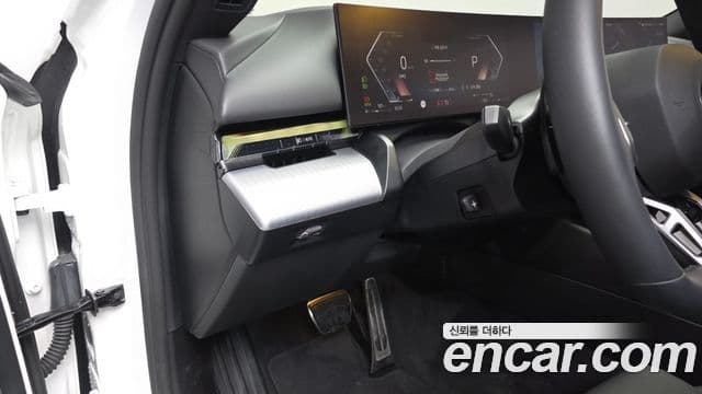 BMW 5시리즈 (G60) 520i M Sport, 2025 13