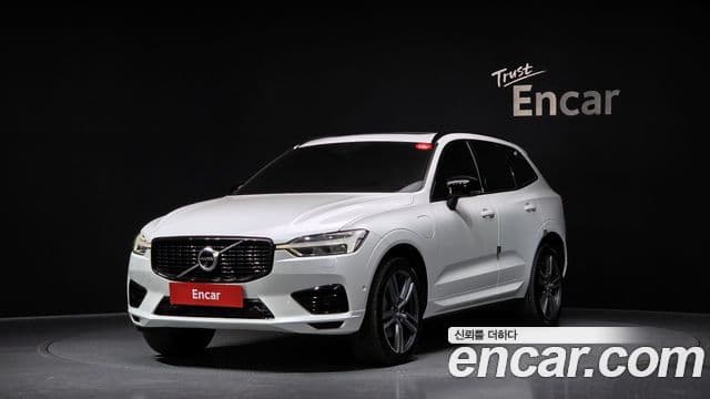 Volvo XC60 2세대 T8 R-Design, 2021 1