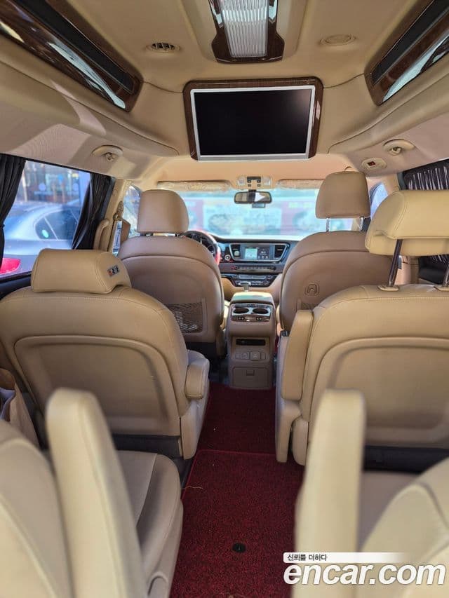 Kia All New Carnival Prestige, 2017 3