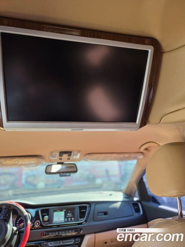 Kia All New Carnival Prestige, 2017 6