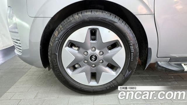 Hyundai Staria Modern, 2023 20